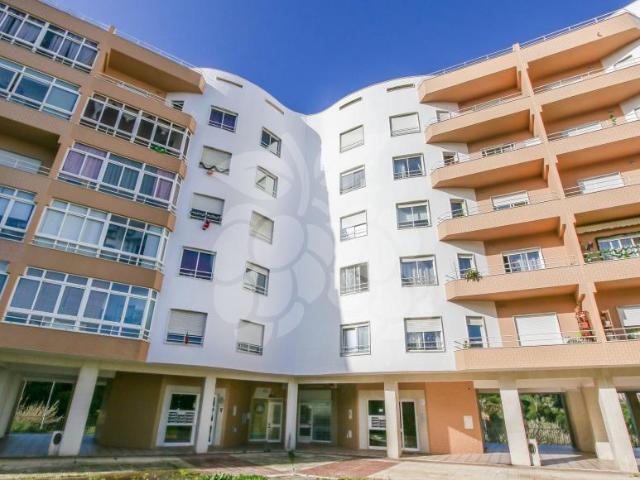 2 quarto, Almada Setúbal 104599616