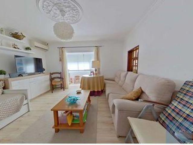 2 quarto, Almada Setúbal 2825 366 101568988