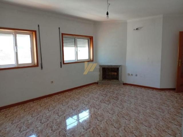 2 quarto, Aveiro Oliveira de Azeméis 3720 98631886
