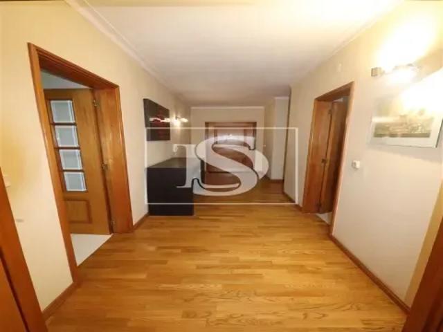 2 quarto, Braga Barcelos 103517579