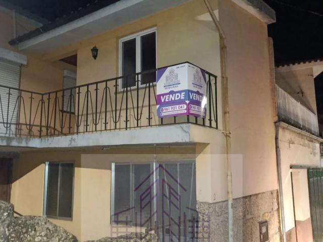 2 quarto, Coimbra Oliveira do Hospital 3405 103579500