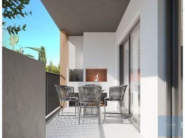 2 quarto, Entroncamento Santarém 2330 218 103743979