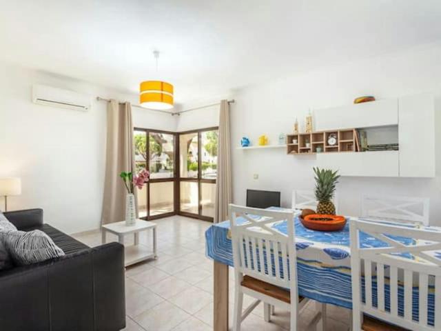 2 quarto, Faro Faro 8000 363 104143776