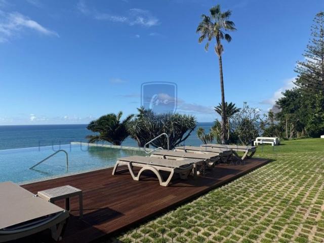 2 quarto, Funchal Funchal 9000 250 LS98964122