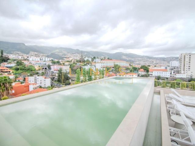 2 quarto, Funchal Ilha da Madeira LS99512347