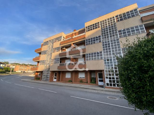 2 quarto, Guimarães Braga LS102273574