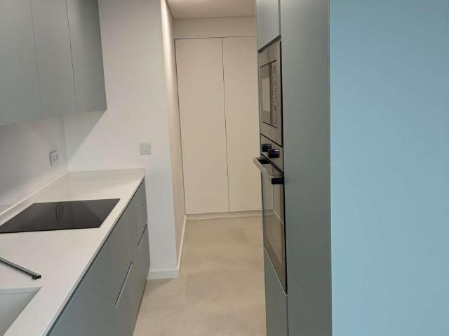 2 quarto, lisbon lisbon 1600 153 102523574