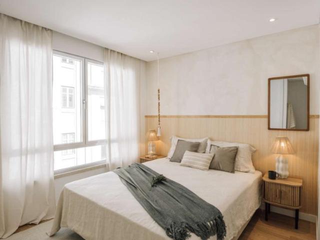 2 quarto, lisbon lisbon 1700 220 102471442