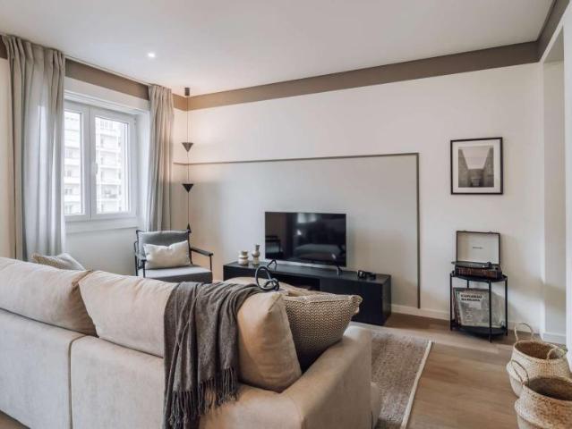 2 quarto, lisbon lisbon 1700 344 102471761