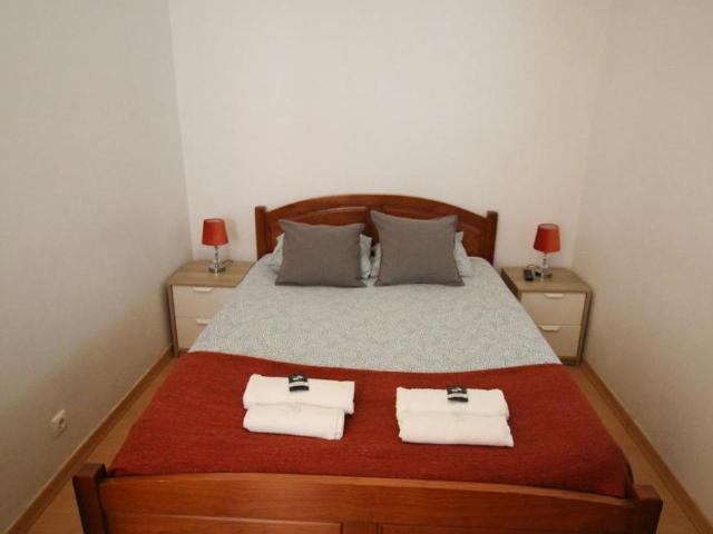 2 quarto, Lisbon Lisbon 1800 393 103740929
