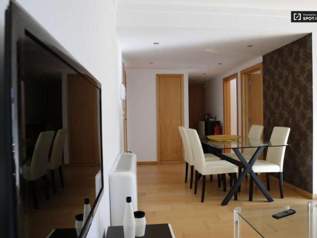 2 quarto, lisbon lisbon 1990 036 101853187