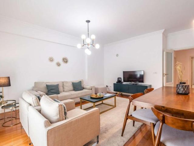 2 quarto, lisbon lisbon 1050 009 101671525