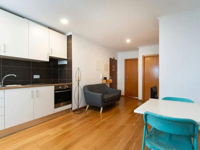 2 quarto, Lisbon Lisbon 1100 100 103654533