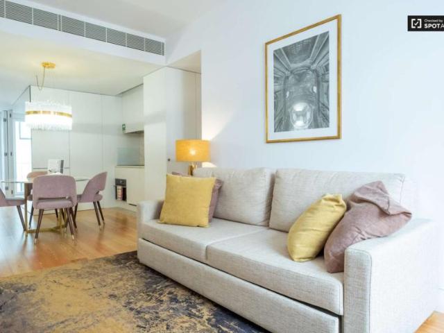 2 quarto, lisbon lisbon 1100 183 101737728