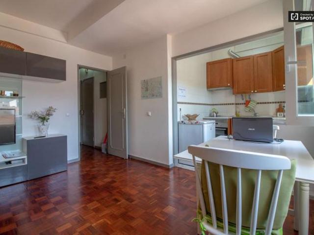 2 quarto, Lisbon Lisbon 1150 053 LS44549724