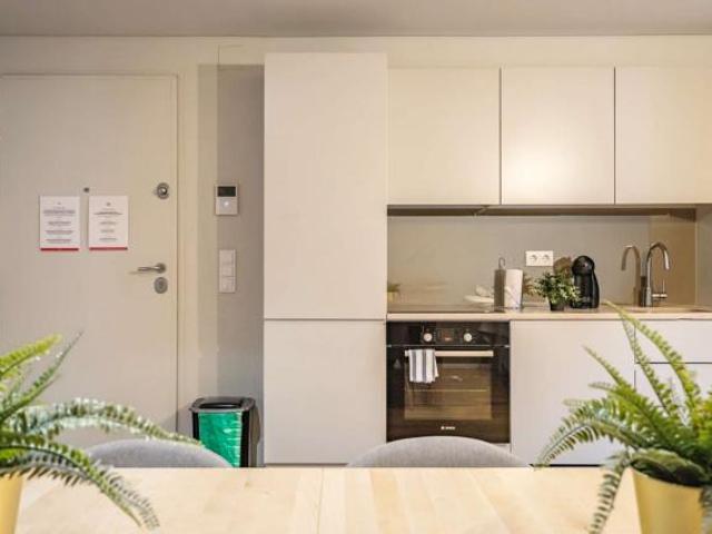 2 quarto, Lisbon Lisbon 1200 006 LS54319433