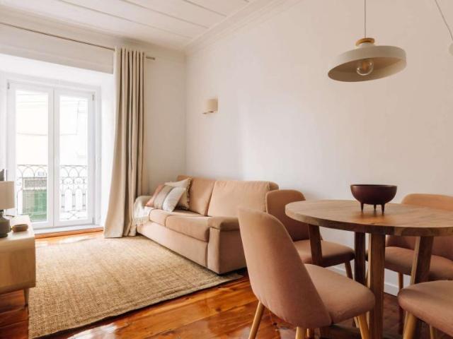 2 quarto, lisbon lisbon 1200 109 101845250