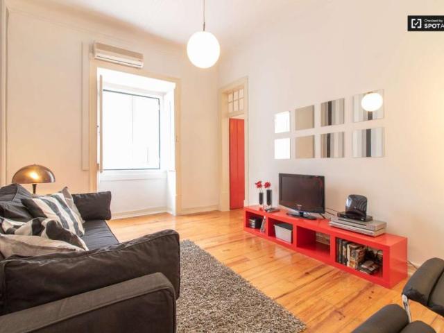 2 quarto, lisbon lisbon 1200 109 101834702
