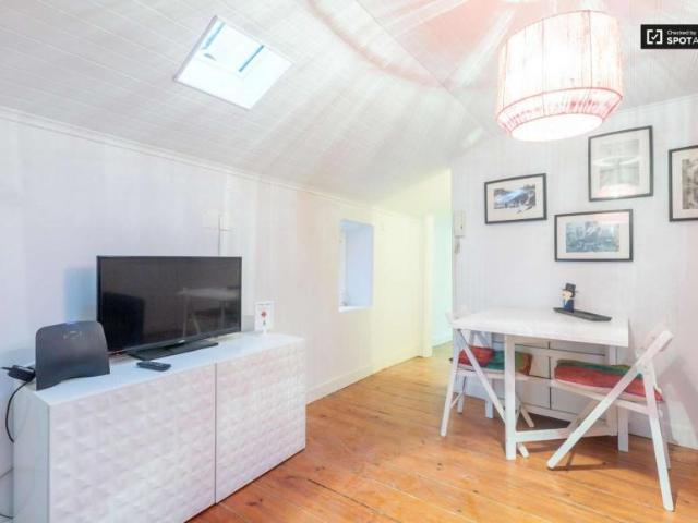 2 quarto, lisbon lisbon 1200 317 101670842