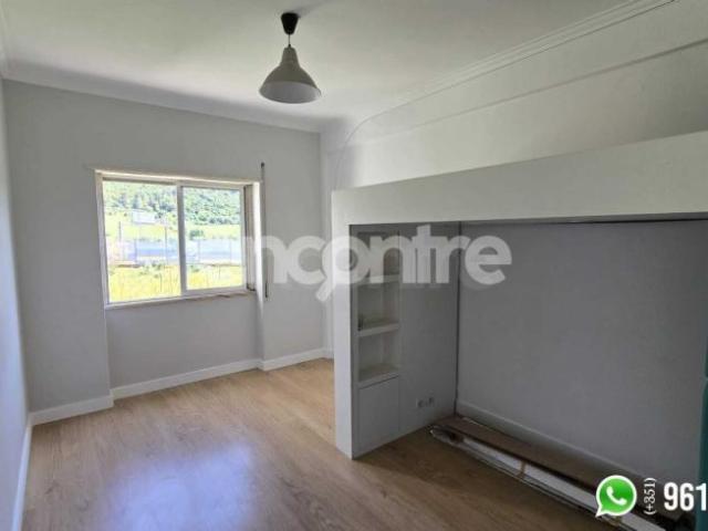 2 quarto, Lisboa Odivelas 2620 LS101639514
