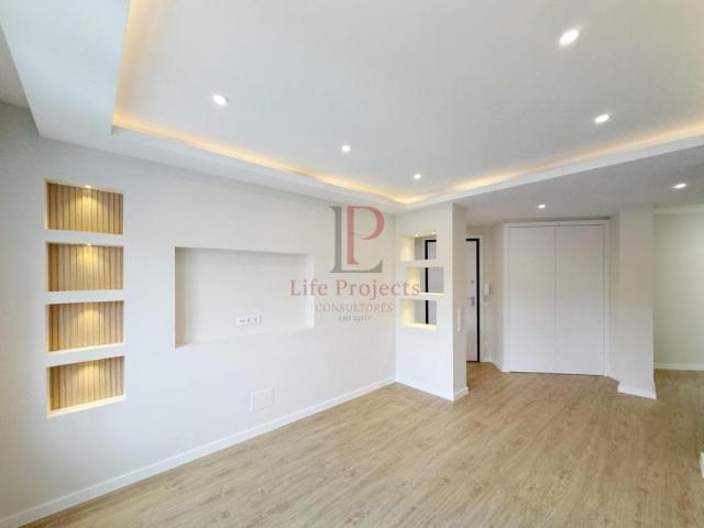 2 quarto, Lisboa Oeiras 1495 LS101186037