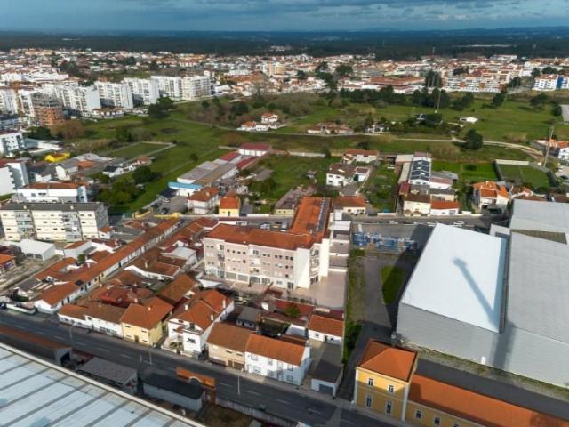 2 quarto, Marinha Grande Marinha Grande LS88194438