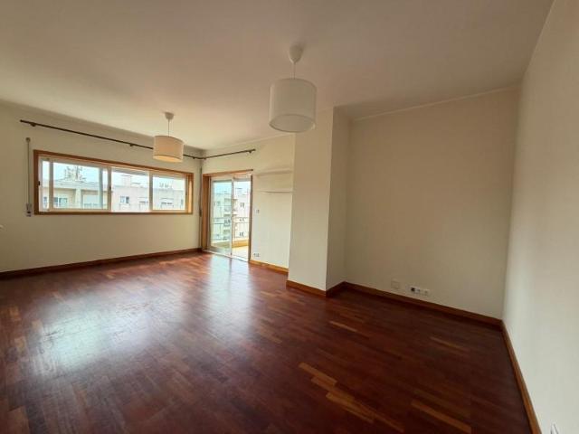 2 quarto, Matosinhos Matosinhos 4450 003 LS101795282