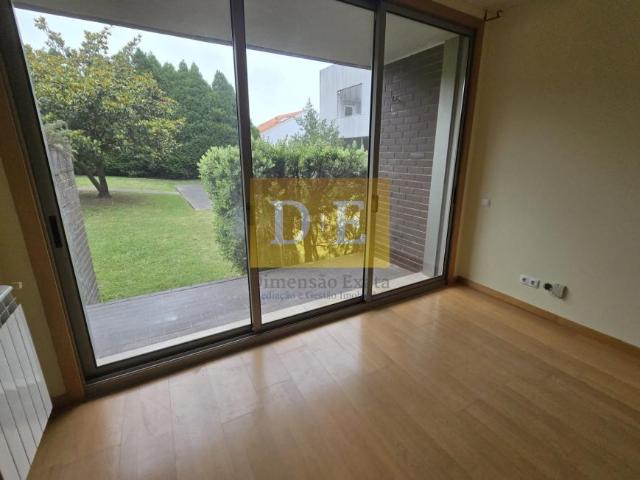 2 quarto, Matosinhos Porto 4460 105 103060759