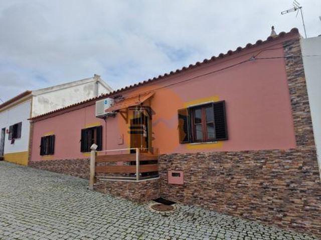 2 quarto, Mértola Beja 8970 000 LS90606241