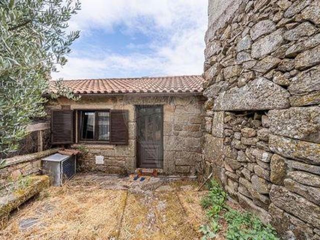 2 quarto, Montalegre Vila Real 100020990