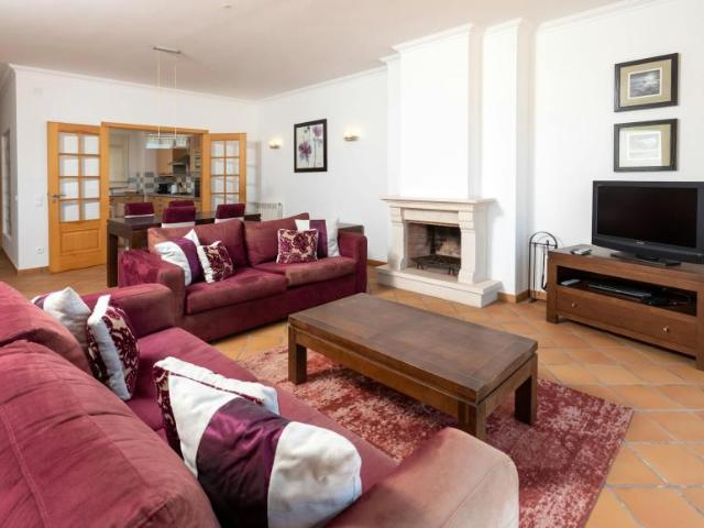 2 quarto, Óbidos Óbidos 2510 077 103656579