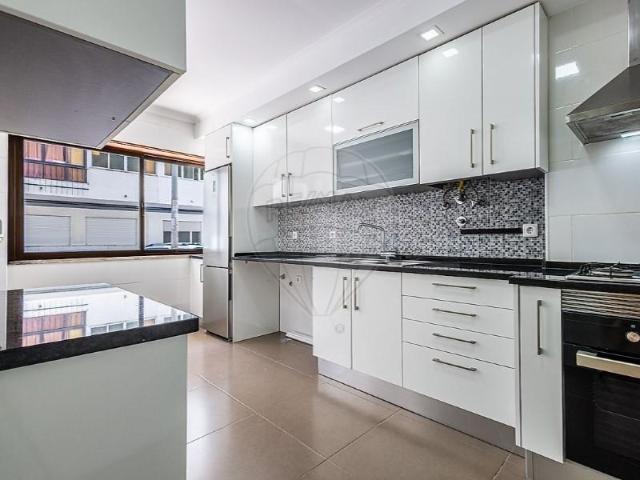 2 quarto, Oeiras Oeiras 103097000
