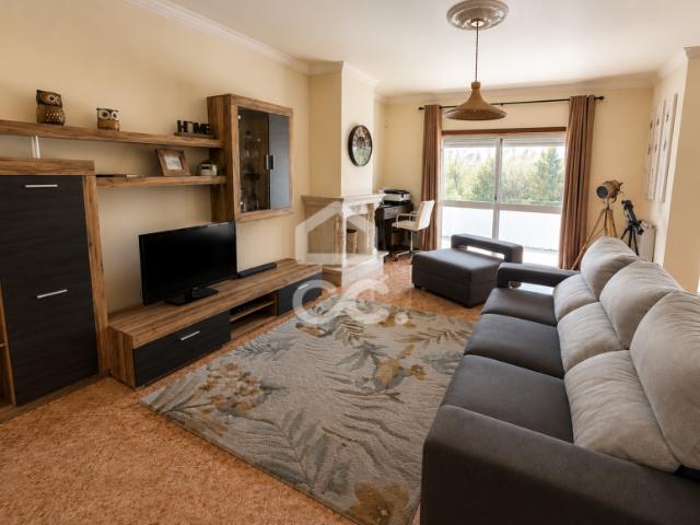 2 quarto, PATAIAS Leiria 103180118