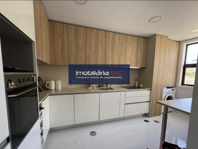 2 quarto, Porto Vila Nova de Gaia 4405 LS101985828