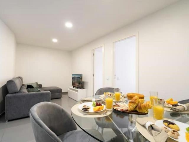 2 quarto, Porto Porto 4050 242 104183530