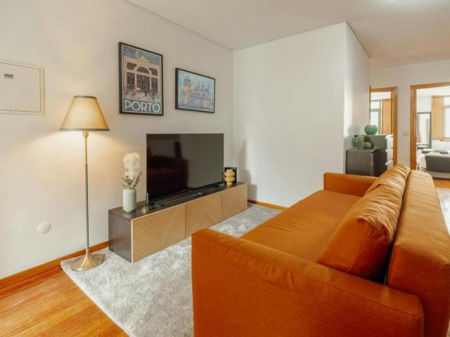 2 quarto, Porto Porto 4300 215 LS102884917