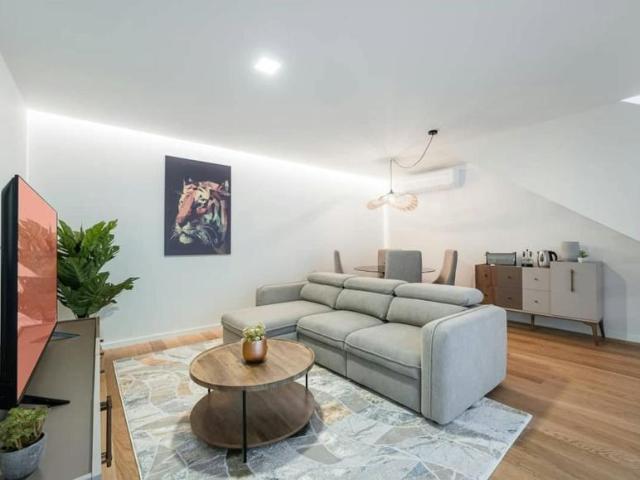2 quarto, Porto Porto 4300 495 104182358