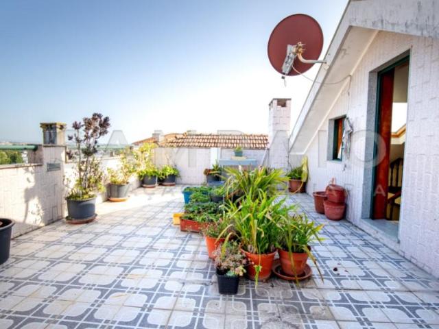 2 quarto, Porto Porto 4350 256 LS101624169