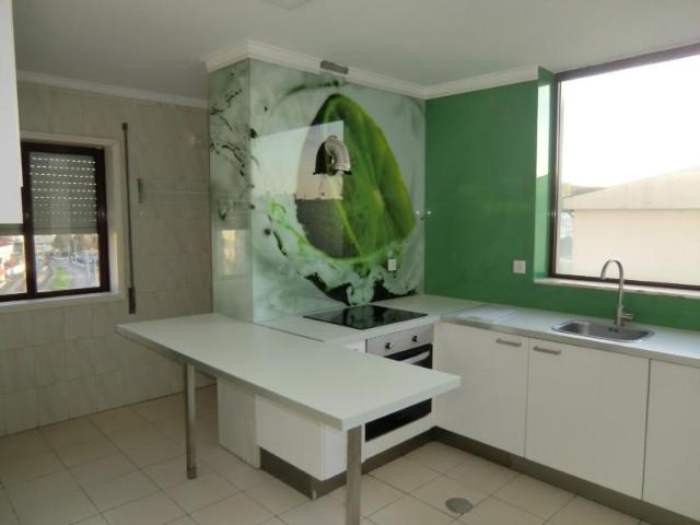2 quarto, São João da Madeira São João da Madeira LS99566434