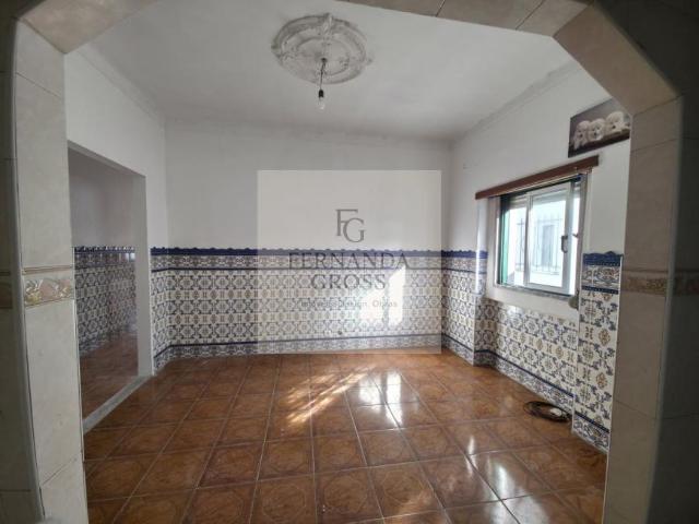 2 quarto, Santarém Entroncamento 2330 99366605