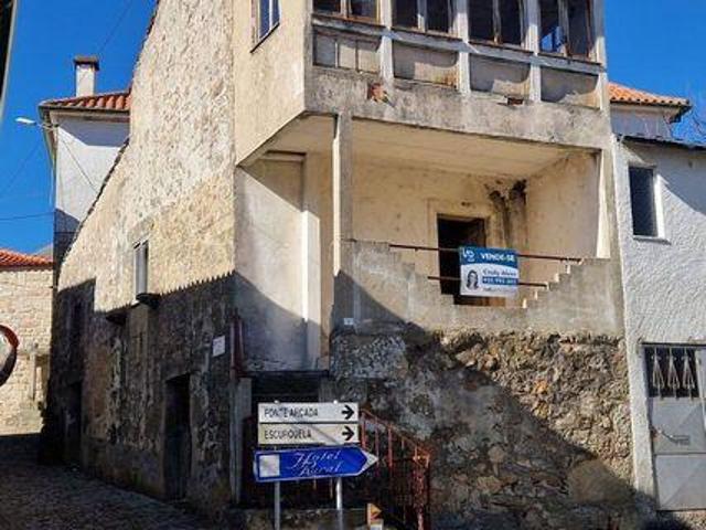 2 quarto, Sernancelhe Viseu 100265353