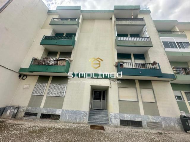 2 quarto, Setúbal Moita 2860 LS102271037