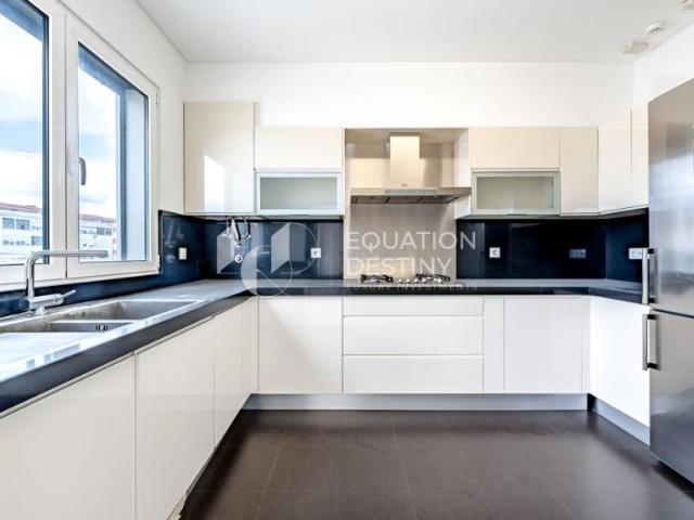 2 quarto, Setúbal Almada 2805 LS101475136