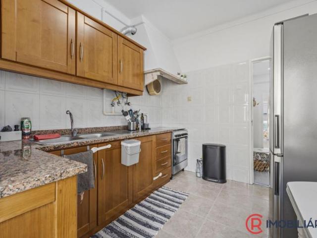 2 quarto, Setúbal Barreiro 2830 102845256