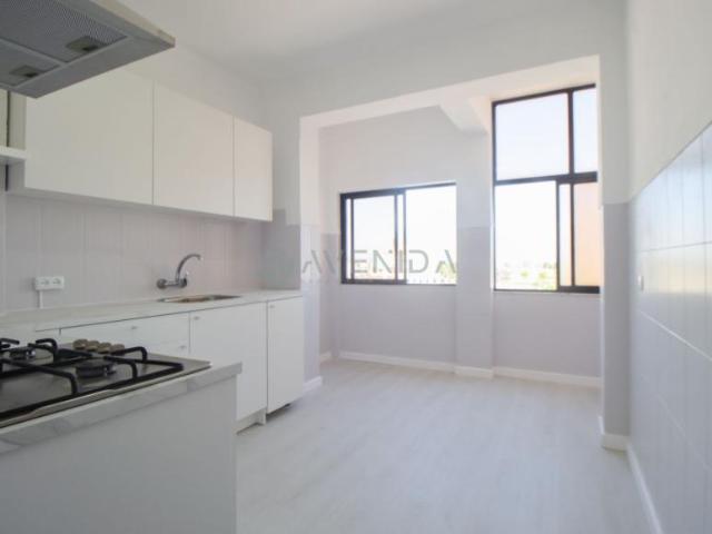 2 quarto, Setúbal Barreiro 2835 102811479
