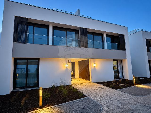 2 quarto, Sines Setúbal 103323436