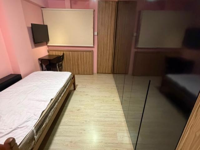 2 Queen's Road HDB Apartment Room Rental, $999, 1 Bed 1 Bath 129 sqft $7.74 psf