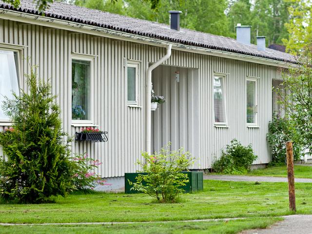 2 rum o Kök på Vinbärsvägen 1, ledig lägenhet i LJUNG