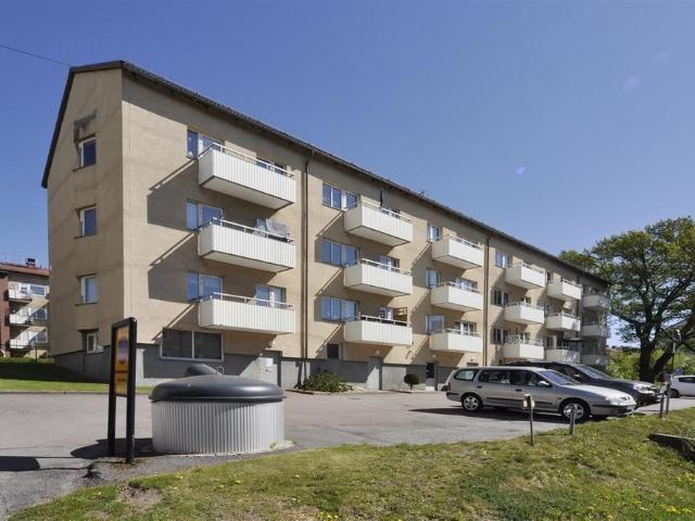 2 Rum och kök, Lasarettet