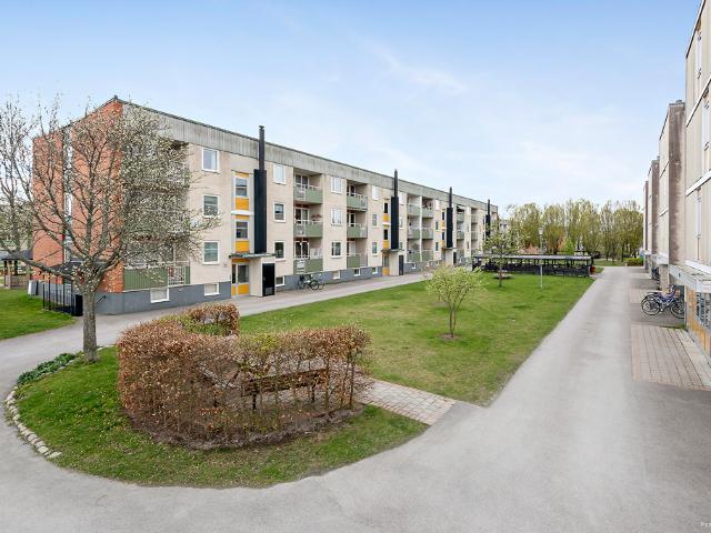 2 rum och kök på Gamla Norrvägen 16 C, ledig lägenhet i Växjö